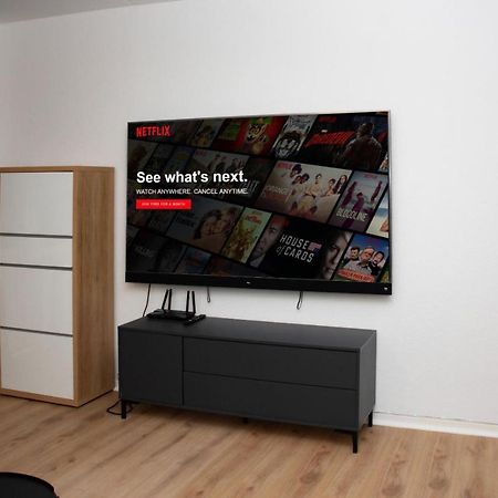 Entire Apartment Malmo 2 Bedrooms-Tv Lounge-Balcony Buitenkant foto