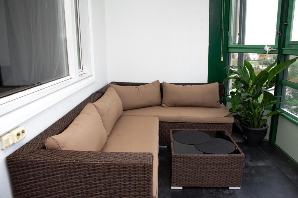Entire Apartment Malmo 2 Bedrooms-Tv Lounge-Balcony Buitenkant foto